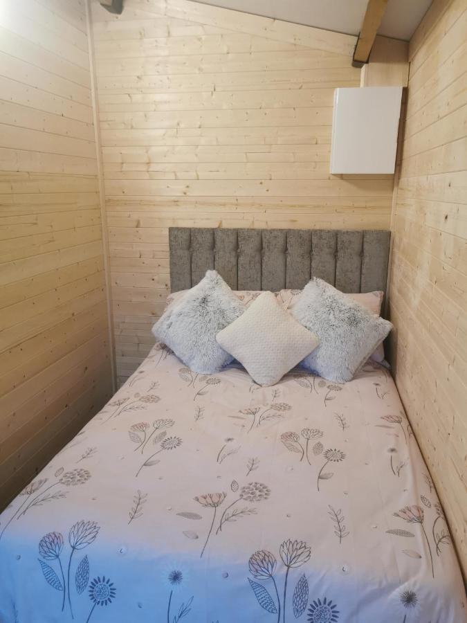 The Lodge Mountain View Log Cabin , Attymass Ballina Boyhollagh Экстерьер фото